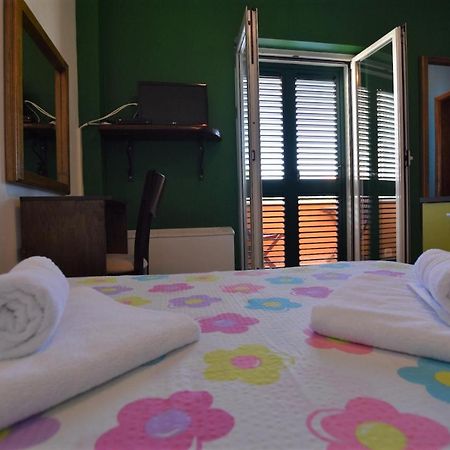 Pansion Hrga Hotel Vodice Exterior foto