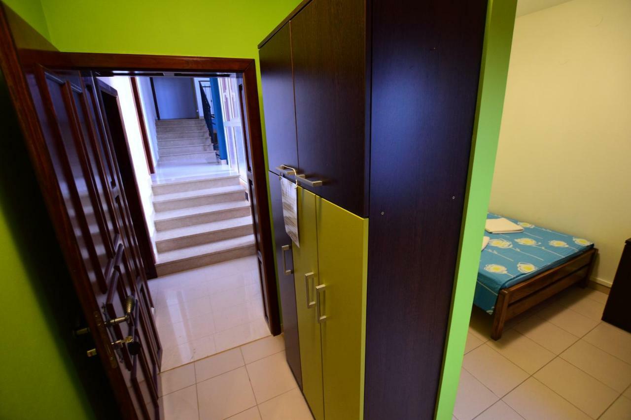 Pansion Hrga Hotel Vodice Exterior foto